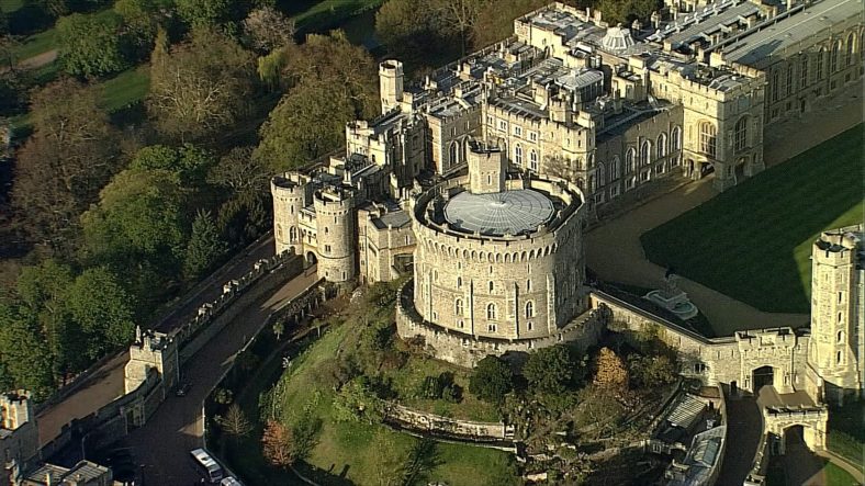 Menjelajahi Kastil Windsor dan Sejarah Kerajaan Inggris